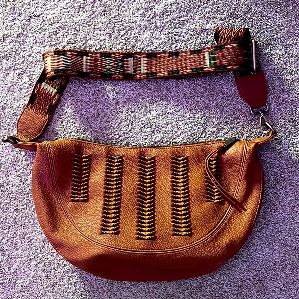 Anthropologie (urban originals) guitar strap bag EUC